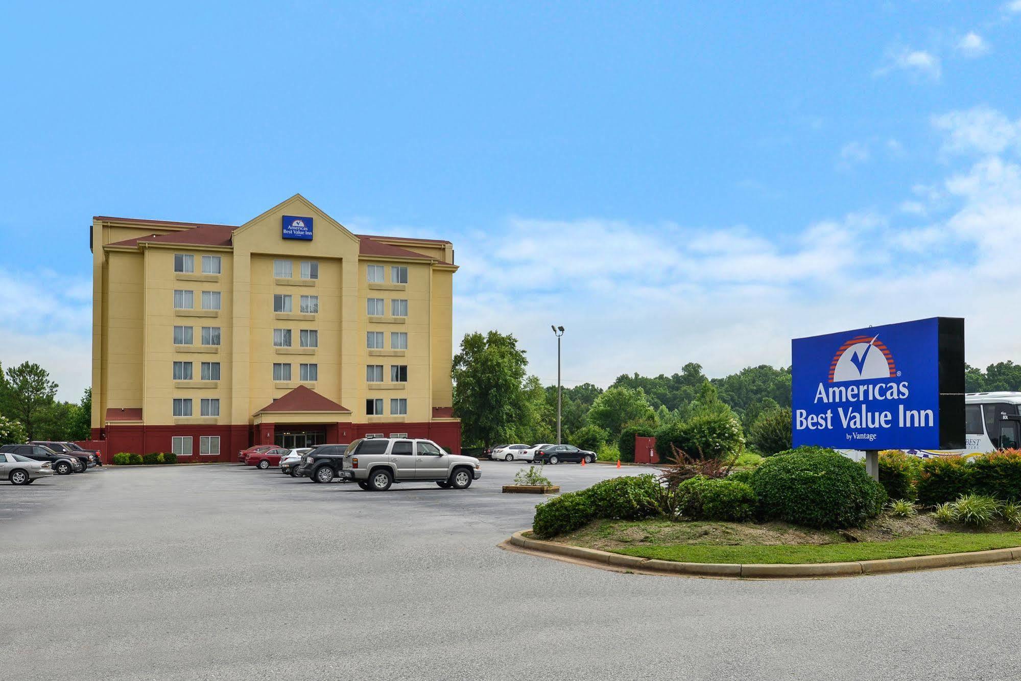 Best Western Plus Spartanburg Esterno foto